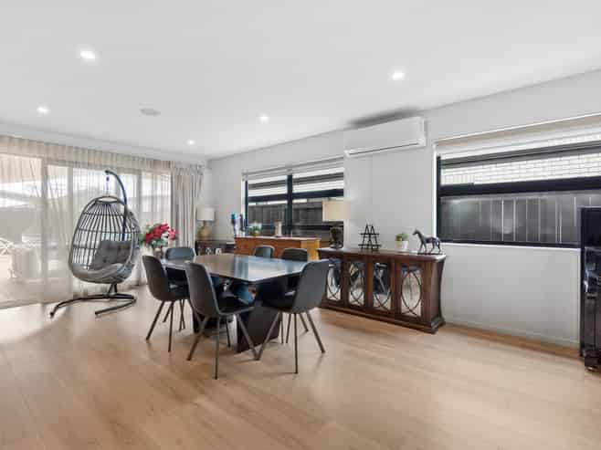 23 Guillaume Street, Chartwell