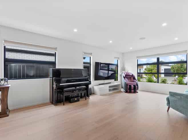 23 Guillaume Street, Chartwell