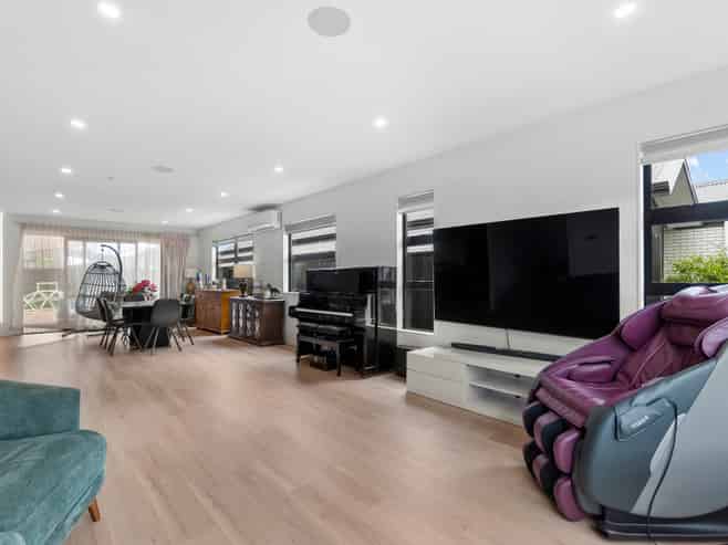 23 Guillaume Street, Chartwell