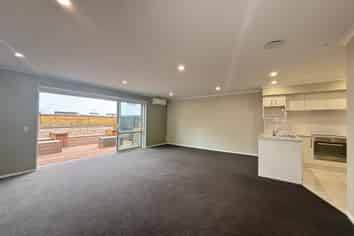 8/43 Waltham Road, Sydenham