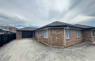 8/43 Waltham Road, Sydenham