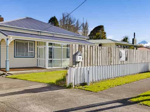 59 Stanners Street, Eltham