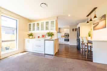 5 Mueller Drive, Oceanview