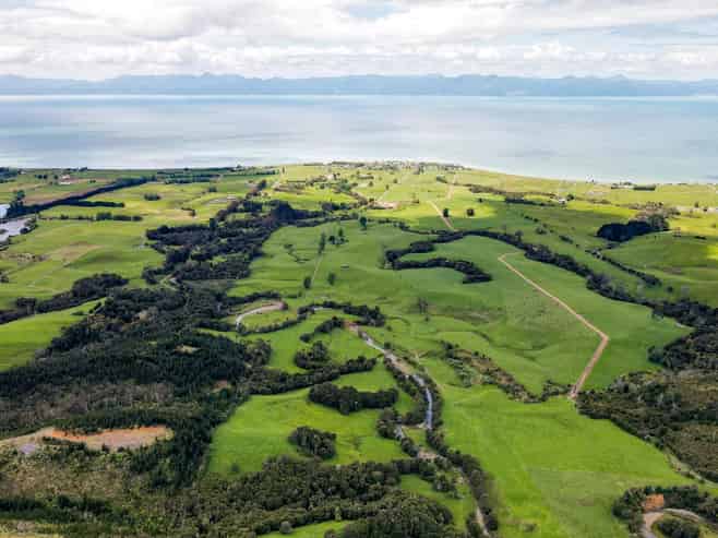 1177c East Coast Road, Kaiaua