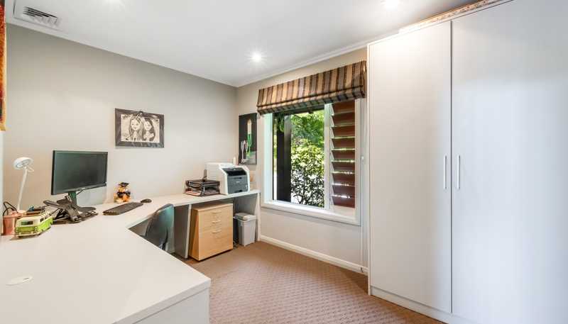 17 Pearson Road, Whitford