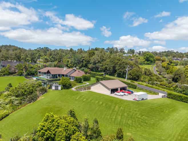 17 Pearson Road, Whitford