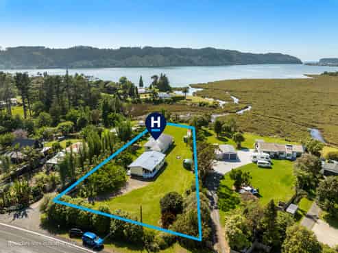 488 Tairua Road, Whangamata