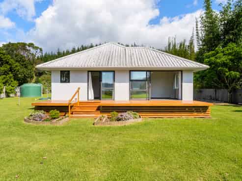 488 Tairua Road, Whangamata
