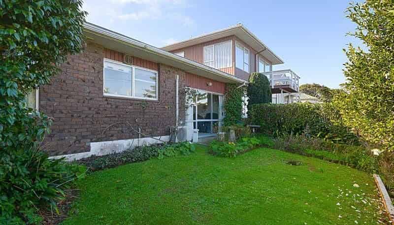 1/76 Arthur Street, Onehunga