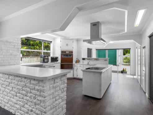 14 Peace Avenue, Moturoa