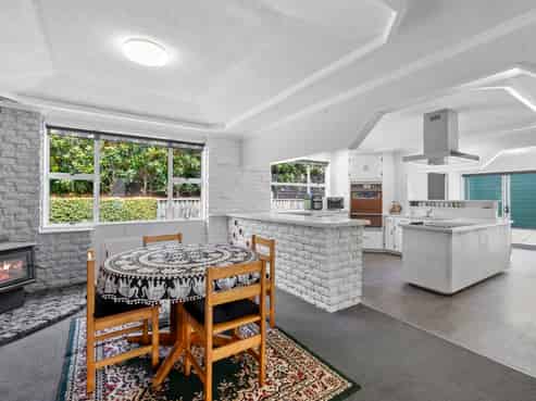 14 Peace Avenue, Moturoa