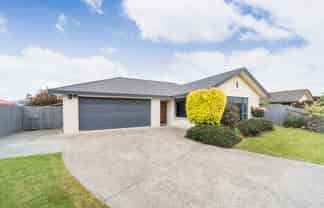 69 Meridian Grove, Kelvin Grove