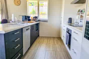 128 Korokoro Crescent, Thames