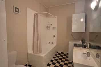 5/2 Constable St, Newtown