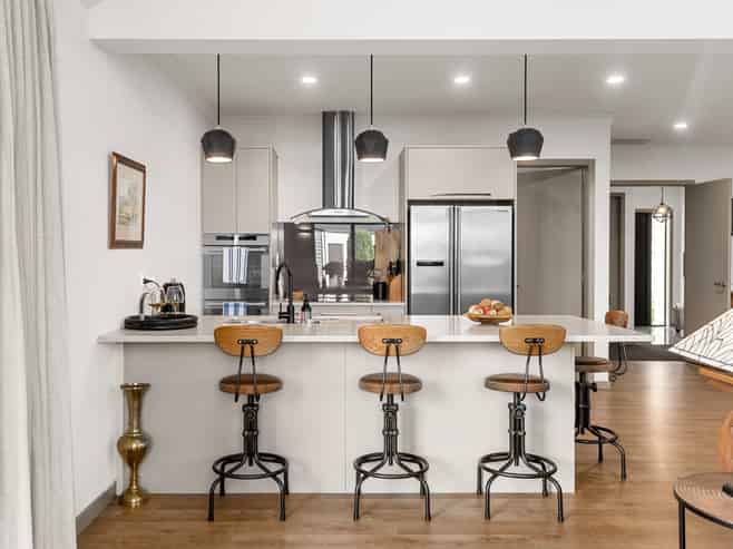 14 Shadbolt Drive, Cambridge