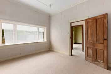 267 Ohiro Road, Brooklyn