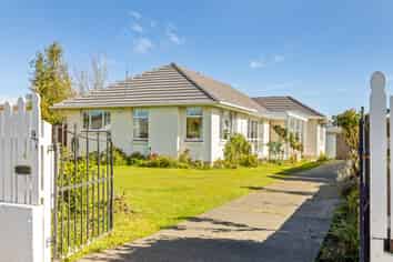 97 Memorial Ave, Ilam