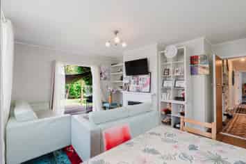 19 Willis Street, Bader