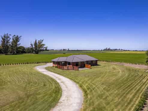 2217 Old West Coast Road, Kirwee