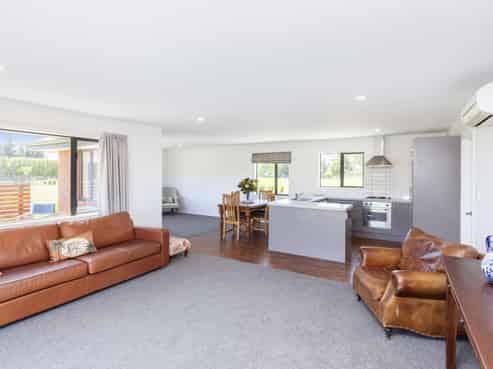 2217 Old West Coast Road, Kirwee