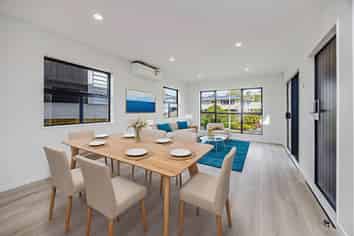 26 Murvale Drive, Bucklands Beach