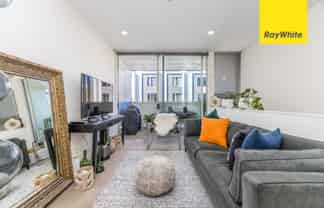 18M Fisher-Point Drive, Auckland Central