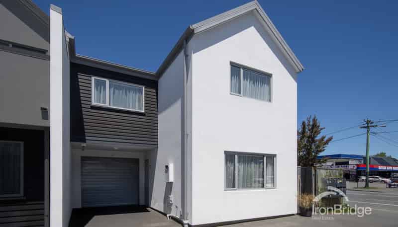 264J Stanmore Road, Richmond