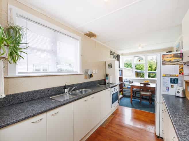 3 Collins Crescent, Feilding