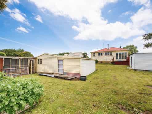 88 Avenue Road, Foxton