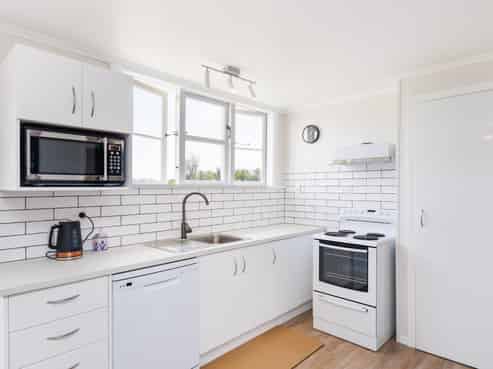 88 Avenue Road, Foxton