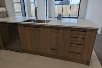 38 Earp Crescent, Chartwell