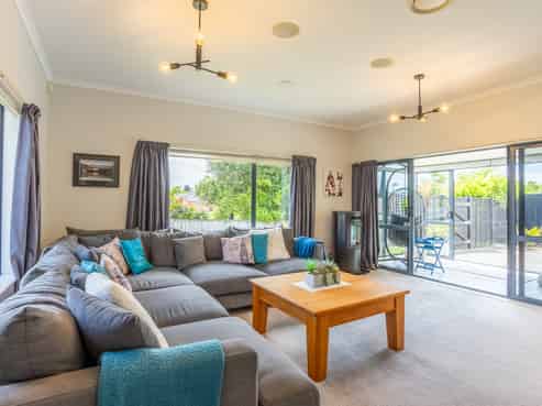 22 Regent Drive, Paraparaumu Beach