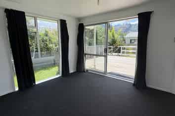 30 Tania Crescent, Western Heights