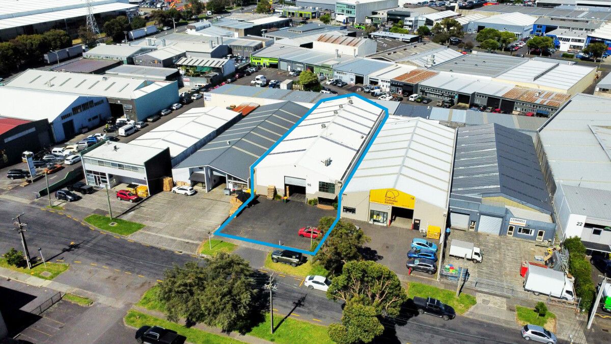 988m² Penrose Warehouse – Call Now