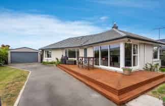 82 Effingham Street, North New Brighton