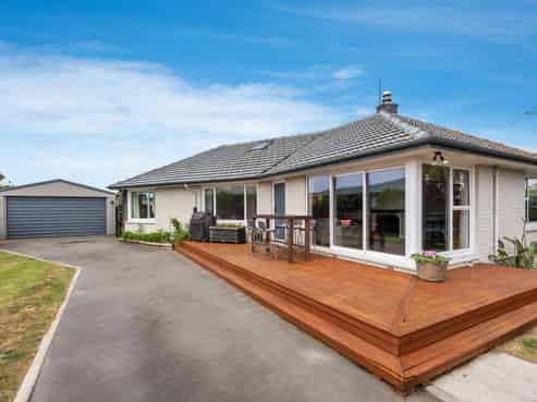 82 Effingham Street, North New Brighton