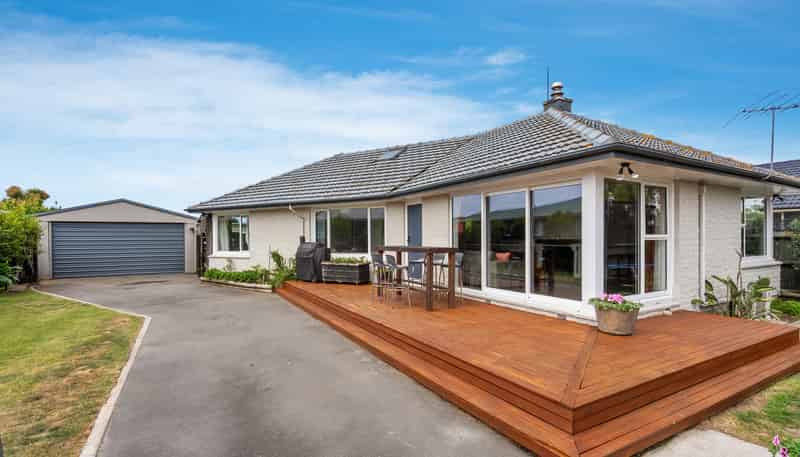 82 Effingham Street, North New Brighton