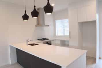 a/19 Madden Avenue, Huapai