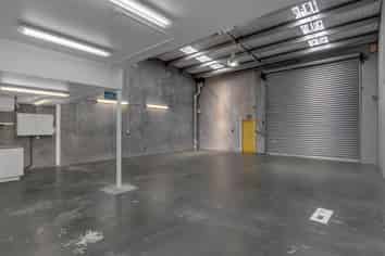 Modern Bromley Industrial