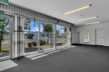 Modern Bromley Industrial