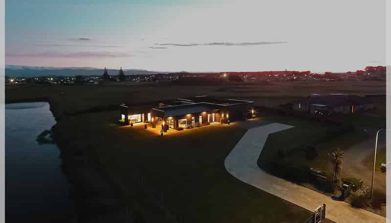 16 Carex Grove, FOXTON BEACH