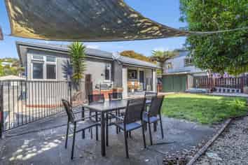 230 Annesbrook Drive, Annesbrook