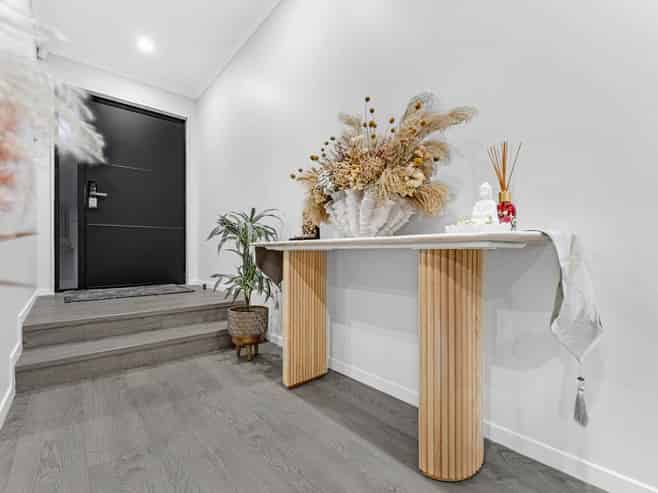 19  Tinaku Road, Flat Bush