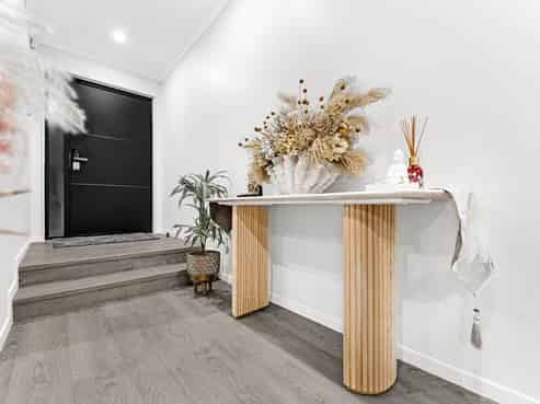 19  Tinaku Road, Flat Bush