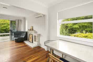 2 Gear Street, Utuhina