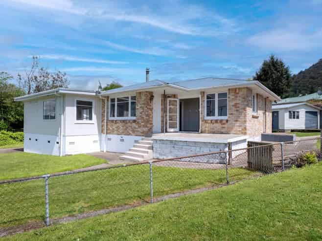 1 Leslie Ave , Western Heights