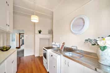 1/28 Ngataringa Road, Devonport