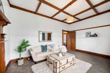 1/28 Ngataringa Road, Devonport