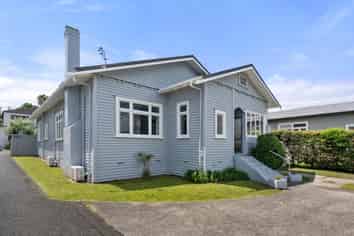 1/28 Ngataringa Road, Devonport