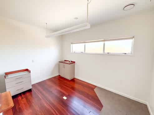 Prime salon/office space in Hokowhitu Village